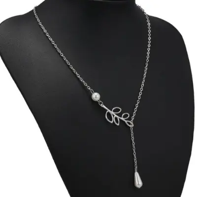 Picture of Simple Cute leaves Pearl leaves short Silver Necklace(Silver)