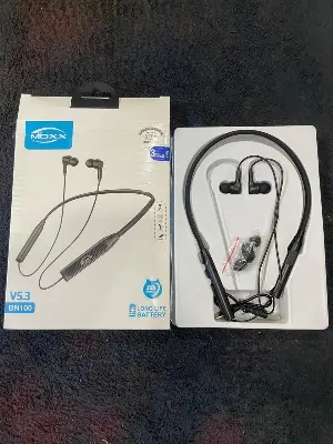 Picture of Moxx BN100 Neckband Bluetooth Headset BT5.3 Sports Headset IPX5 with Mic Noise Cancelling, Magnetic Control - Bluetooth neckband - best neckband (Black)