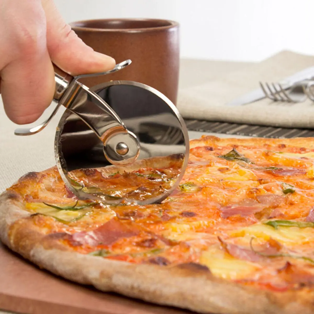 Picture of Pizza Cutter Wheel Stainless Steel Round Shape - Effortlessly Slice Your Pizza With Precision -Silver