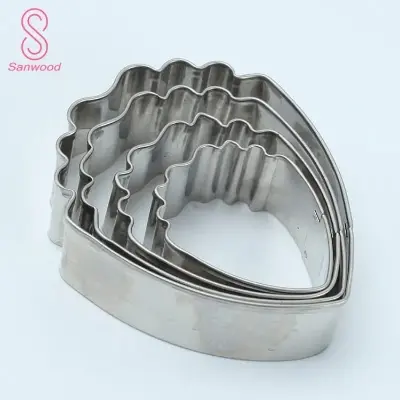 Picture of 4pcs Stainless Steel Cutting Dies Art Cake Fondant Flower Mold DIY Baking Tools Kitchen Accessory -Silver
