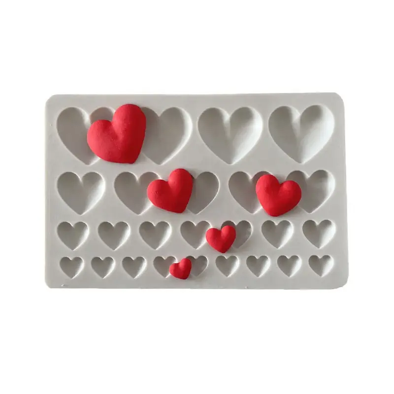 Picture of Heart Silicone Fondant Candy Mold Chocolate Mold Cake Moulds for Valentine's Day -White