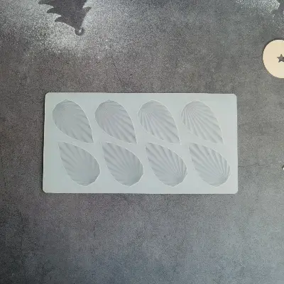 Picture of Silicone Mold Chocolate Insert Strip Mold for Cake Decorate Fondant Fudge Pudding Making Mould Chocolate Accessory Baking Tools -White