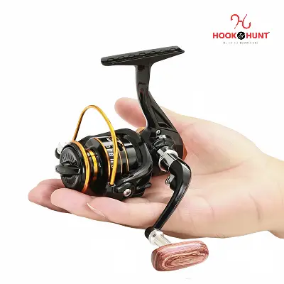 Picture of New Compact Spinning Fishing Reel SU800 Portable Metal Spool Lightweight 10.5-11.5M Carbon Rod with Durable Leather Handle (SU 800)