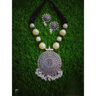 Picture of Exclusive Designer Black And Silver Necklace And  Earrings For Woman
