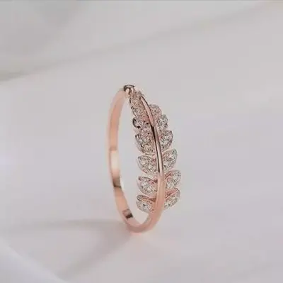 Picture of Exclusive Leaf Stone Cut Finger Fing - Ring For Girls