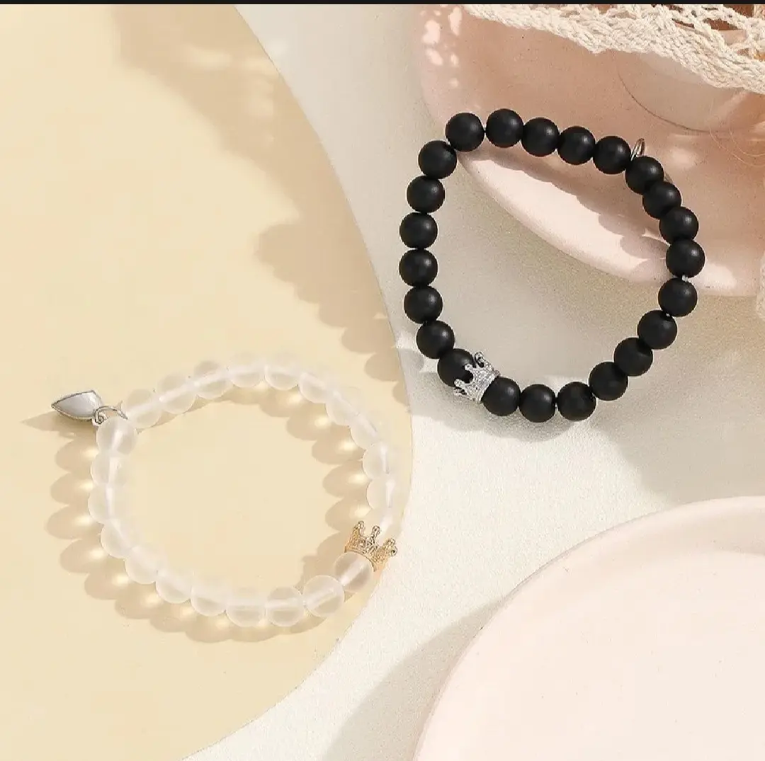 Picture of 2 Pcs Magnetic Crown Beaded Charms Luminous Couple Bracelet