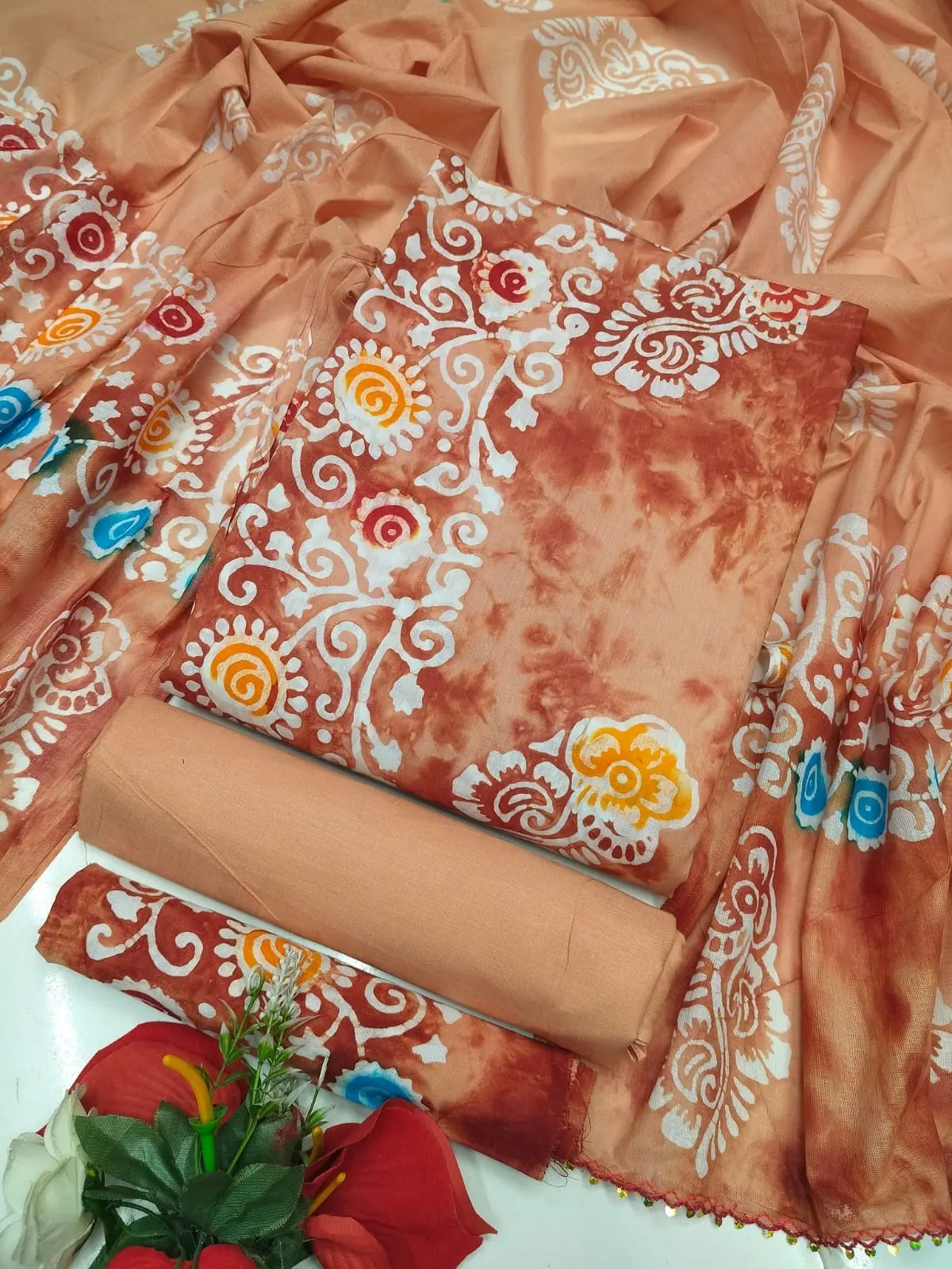Picture of Unstitched Cotton Toli Batik Three-Piece for Women – Elegant, Comfortable