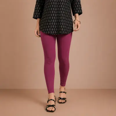 Picture of WINNER WOMEN MODERN FIT LEGGINGS