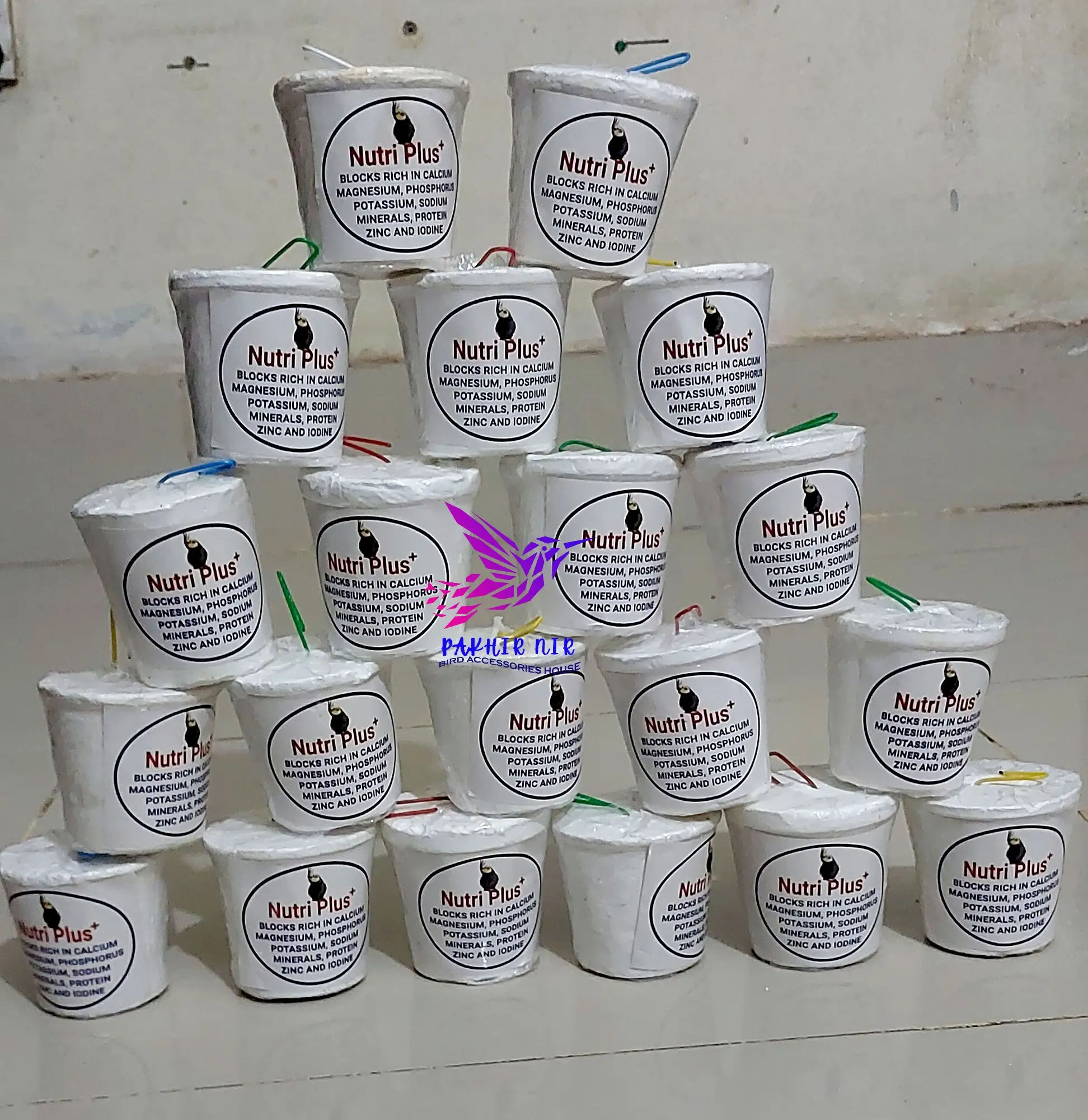 Picture of Nutri Plus Blocks for all type birds 2 pcs