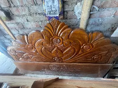 Picture of Bed king size solid wood 72*81 inc brown - Brown - King