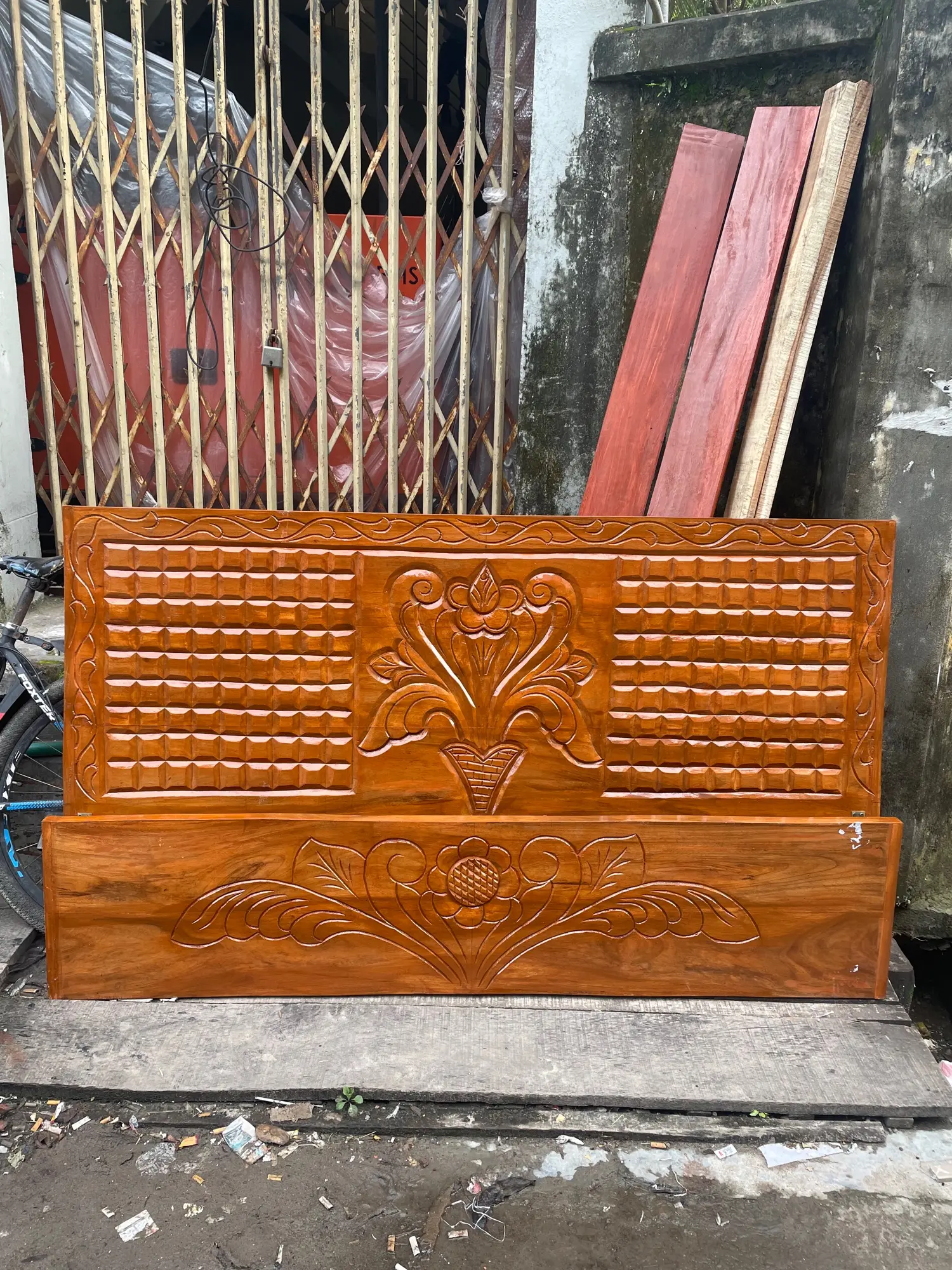 Picture of Bed khat solid 1.5inc jossori koroi kath king size 72inc by 81 inc - Brown - King