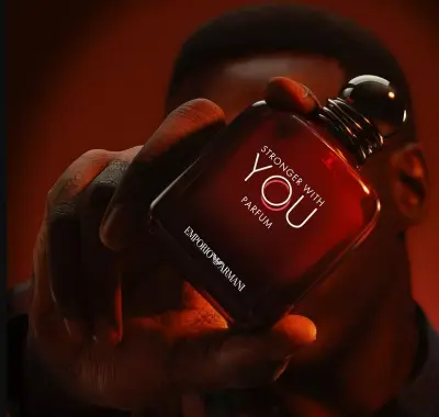 Picture of The "Stronger With You" Fragmatica x Honestime: Everlasting Embrace -Tribute Discover the harmonious fusion of candied chestnut, intense vanilla, and sensual amber, accented with aromatic lavender and spicy cinnamon. Celebrate unbreakable love with this (30mg)