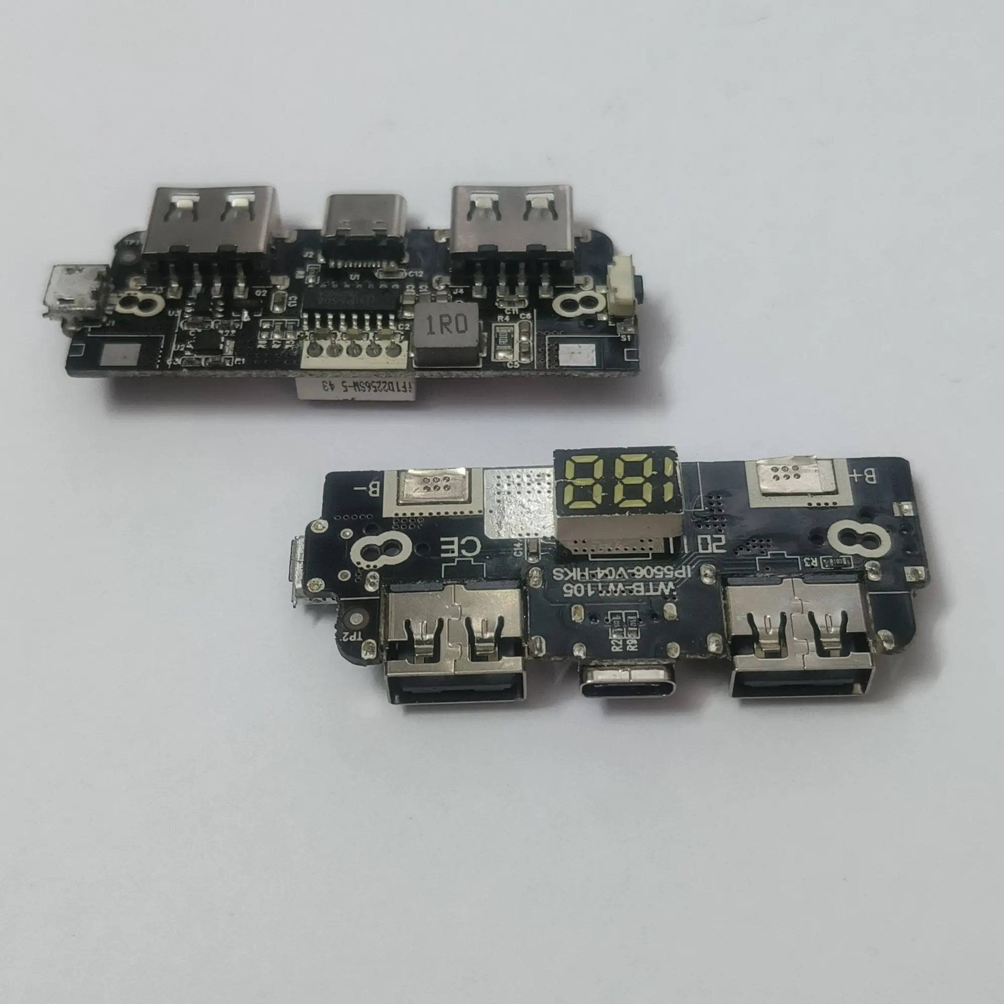 Picture of Power Bank Circuit LCD Display Dual USB 5V 1A 2.1A 18650 Battery Charger Board Mobile Power Bank Accessories for Phone DIY LED LCD Module Board white
