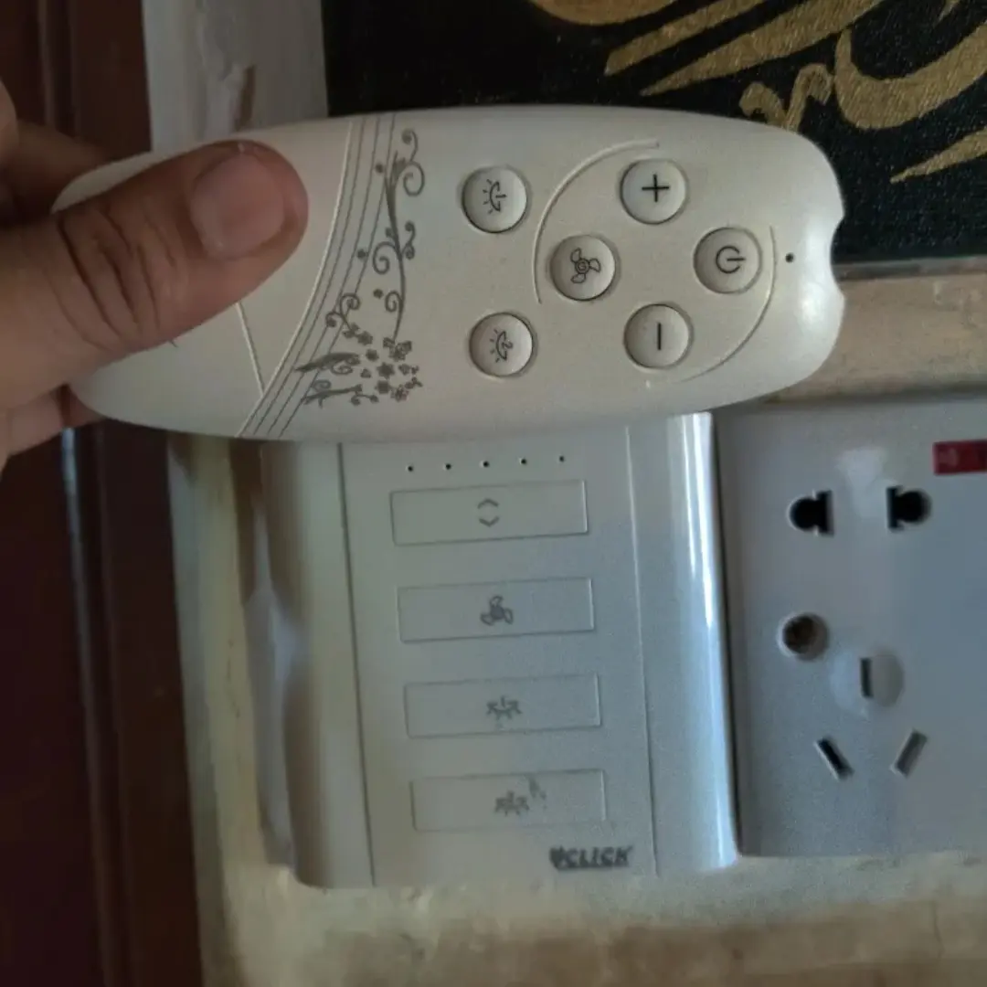 Picture of Click Remote Control Light Fan Switch 1 Fan ON OFF with Speed Control & 2 Light ON OFF RF Remote Control + Manual Switch 