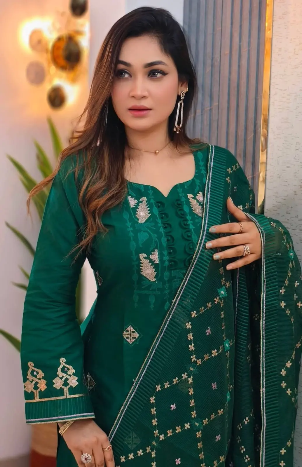 Picture of Unstitch Three Piece