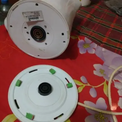 Picture of Electric kettle thermostat temperature control is the top base set socket 1 Pair replacement parts 