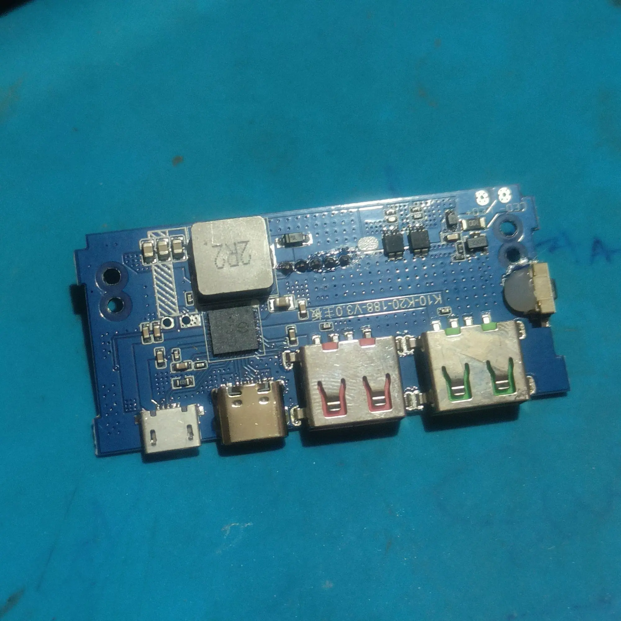 Picture of 27W IP5356 Quick Charge PD3.1 USB 3.1 Gen-1 Digital Power Bank Circuit 3 in 1 Charging Input Output Port LED Display Multicolor