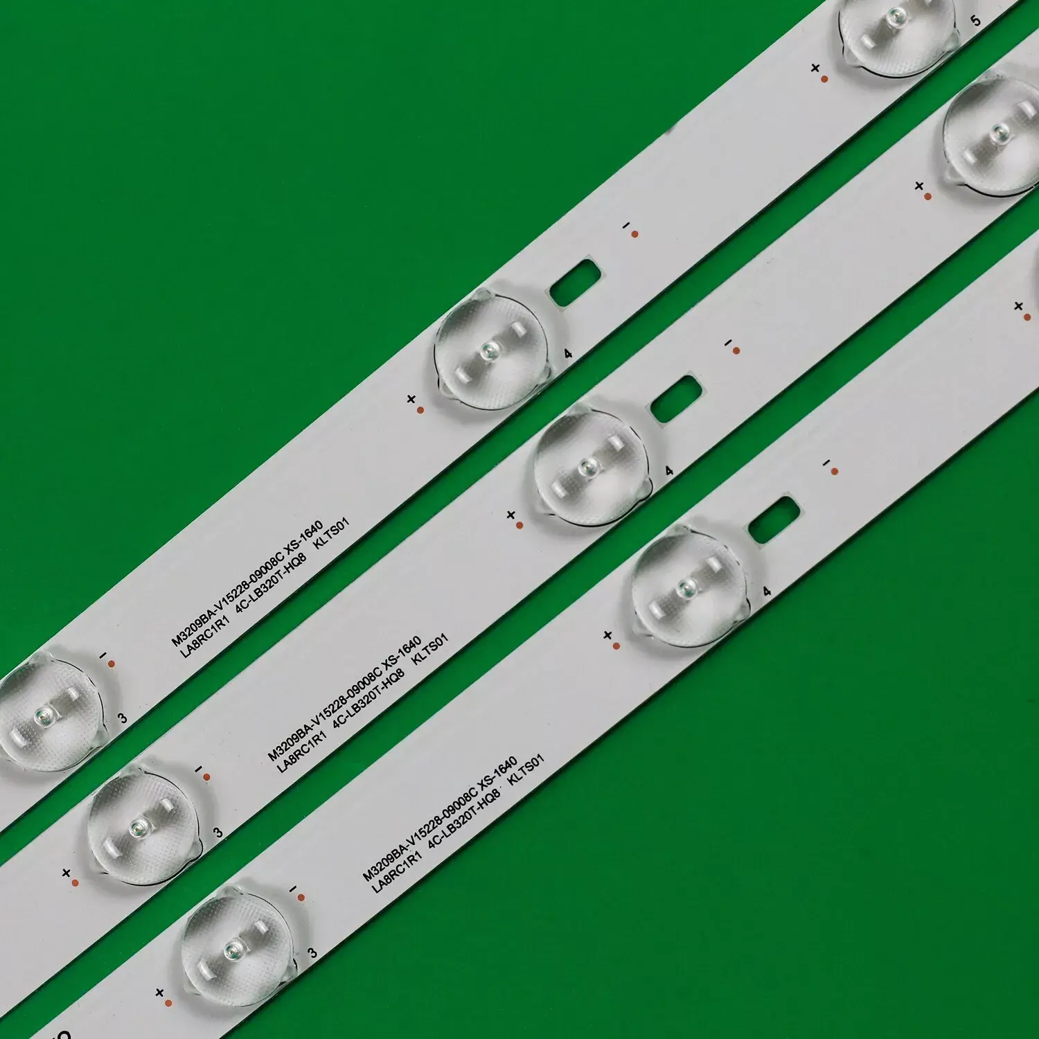 Picture of 3pcs TV LED Backlight Strips For 32 inch LED TV OEM32LB16-LED3030-V0.6 4C-LB320T-HQ9 3pcs 8LED Backligh