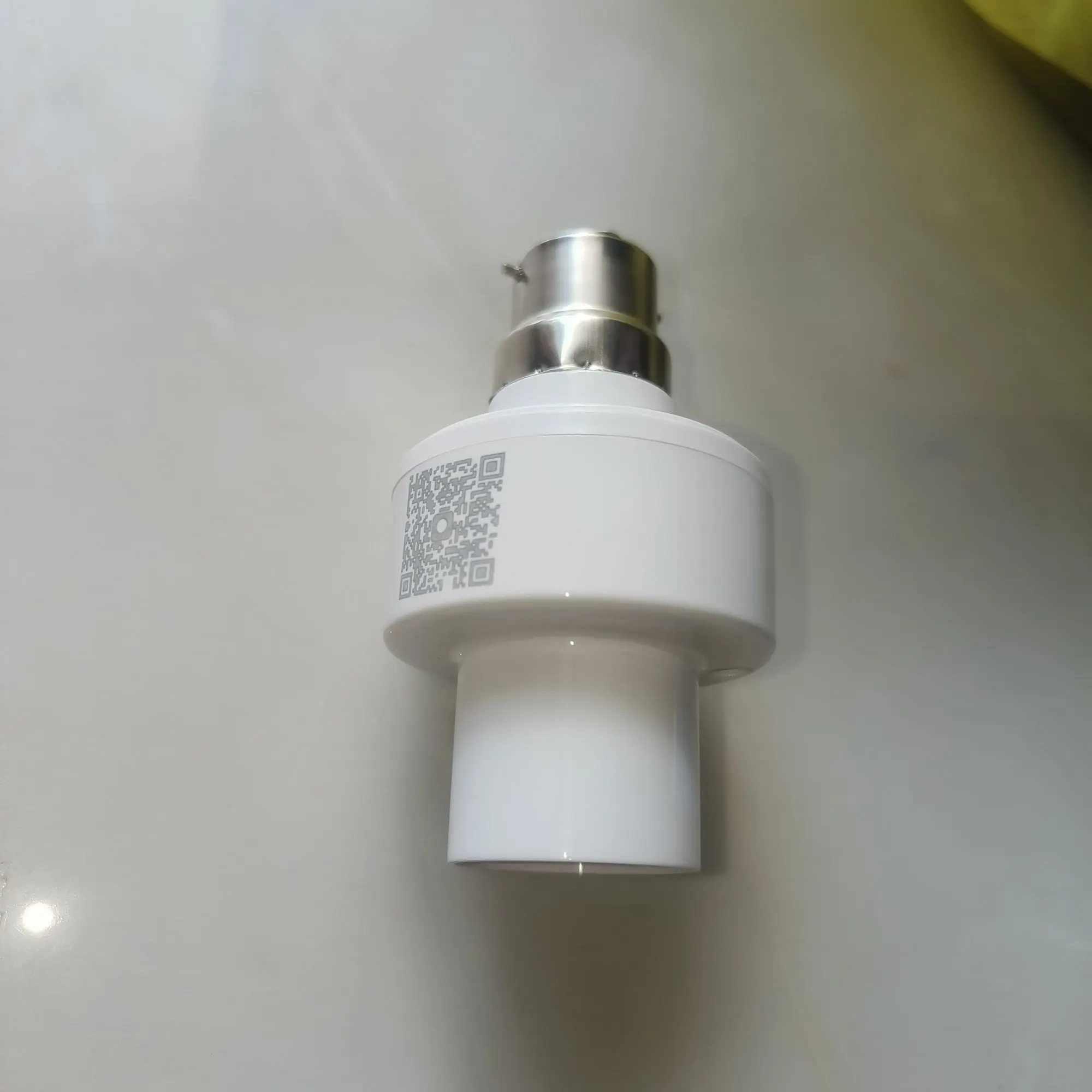 Picture of Smart Wireless Bluetooth App Control Lamp Holder B22/E27 Pin Type to E27 Thread Type LED Lamp Holder AC 85–265V Timer Control Adjustable Light Socket Converter E27 Pin to Thread