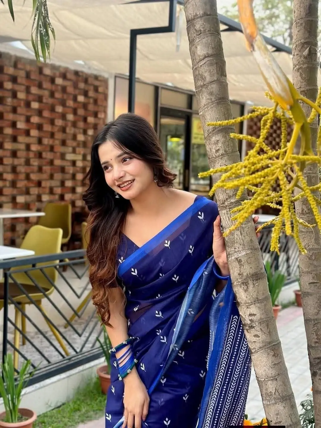Picture of চান্দেরি সিল্ক শাড়ি