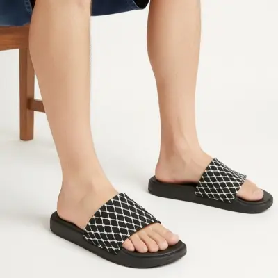 Picture of Men’s Soft Stride Daily Slipper – Lattice Onyx