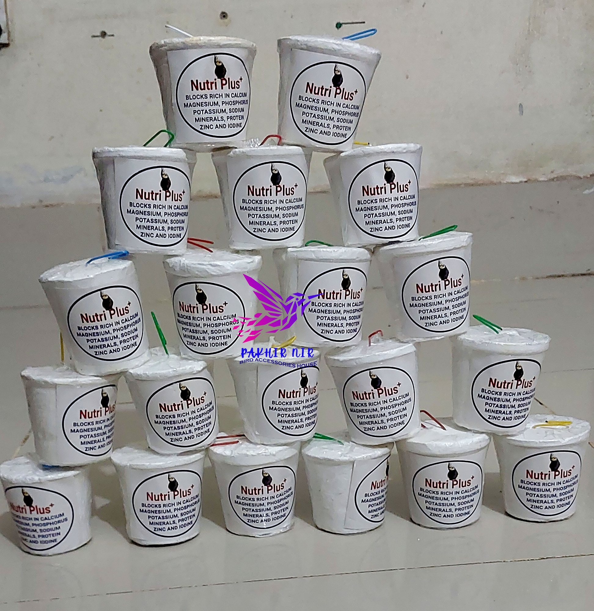 Picture of Nutri Plus Blocks for all type birds 2 pcs