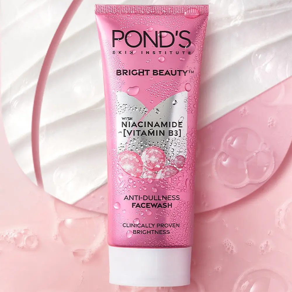 Picture of Pond's Face Wash Bright Beauty 100g