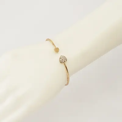 Picture of Fashionable Bracelet for Women