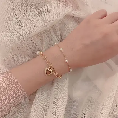 Picture of Love Bracelet For Women Charm Elegant Luxury  Fashion Jewelry Accessories Party Gifts