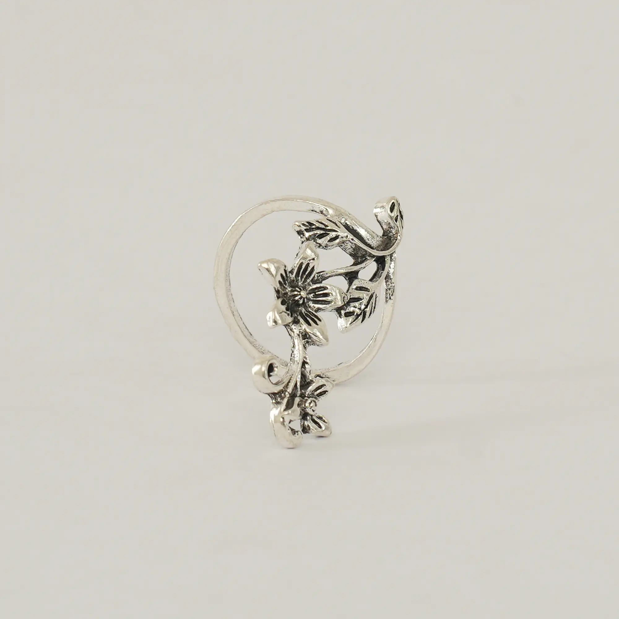 Picture of 4 set natural shape leaf finger ring set for women