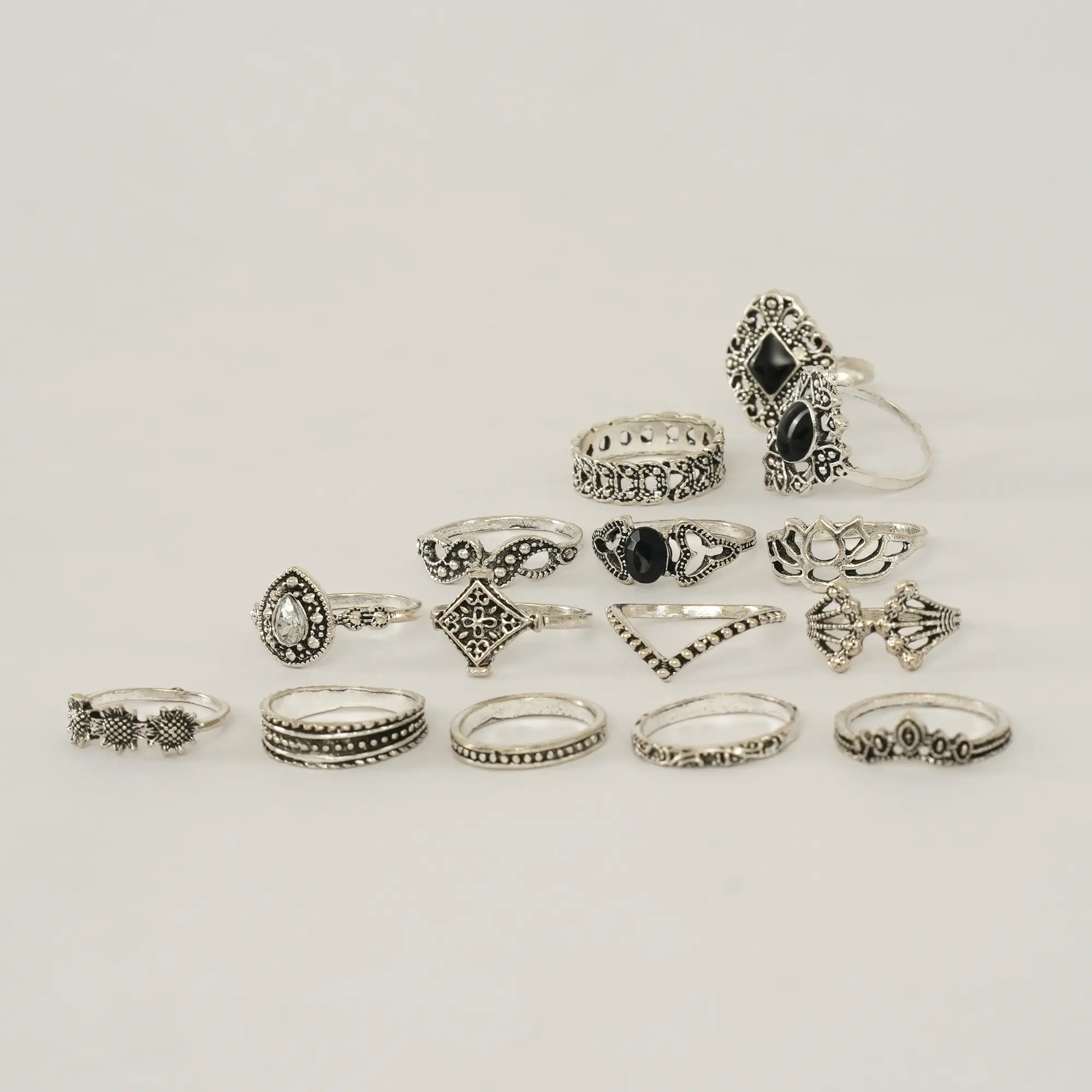Picture of 14 Pieces/set Crystal Flower Leaves Hollow Lotus Gem Ring Set