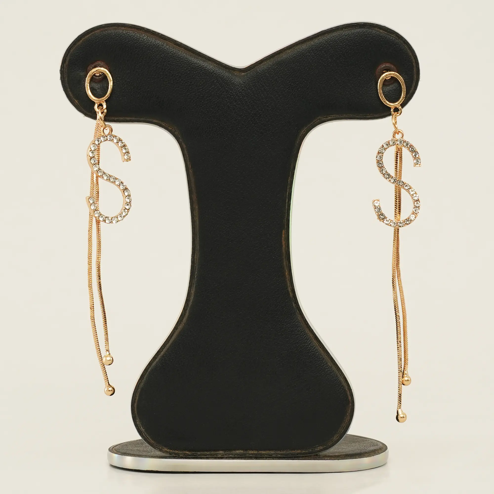 Picture of Korean Trendy Simple Letter Shiny Crystal  Pendant Earrings for Women Fashionable Statement Dangle Earrings  Jewelry Gift