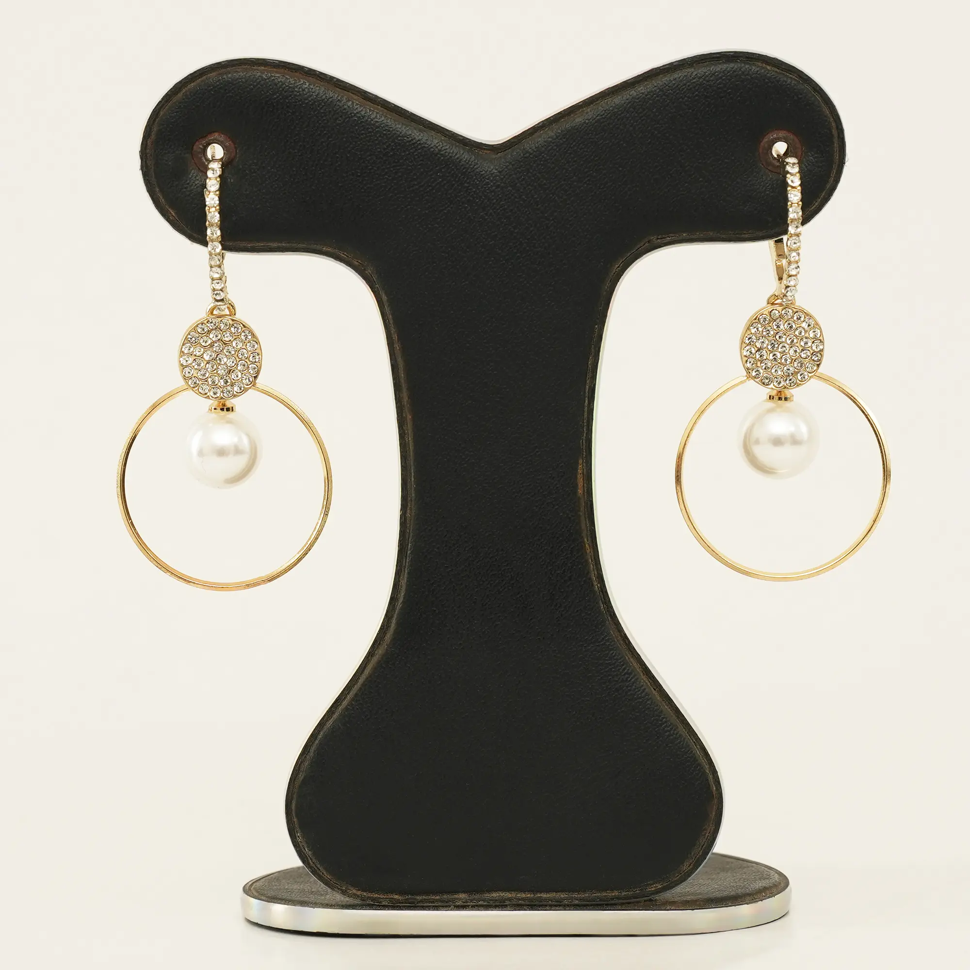 Picture of Fashion Oversized White Pearl Drop Earrings For Women Bohemian Golden Round Zircon Wedding Party Earrings Jewelry Accessories