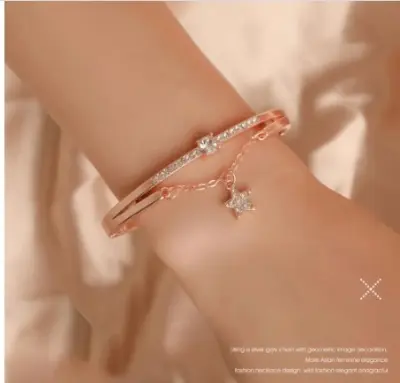 Picture of Gentle Hand Chain Creative Luxury  Alloy Metal Pentagram Rhinestone Bracelets