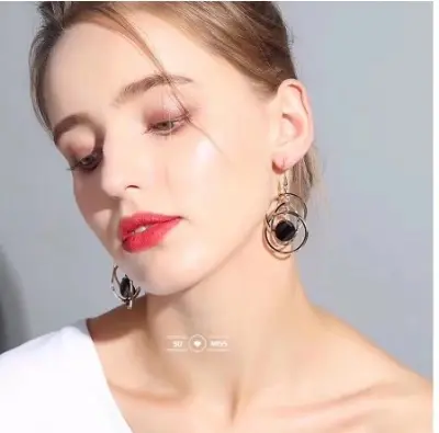 Picture of Fashion Three- Circle Hoop Earrings  Geometric Charming Crystal Earring For Women Girls