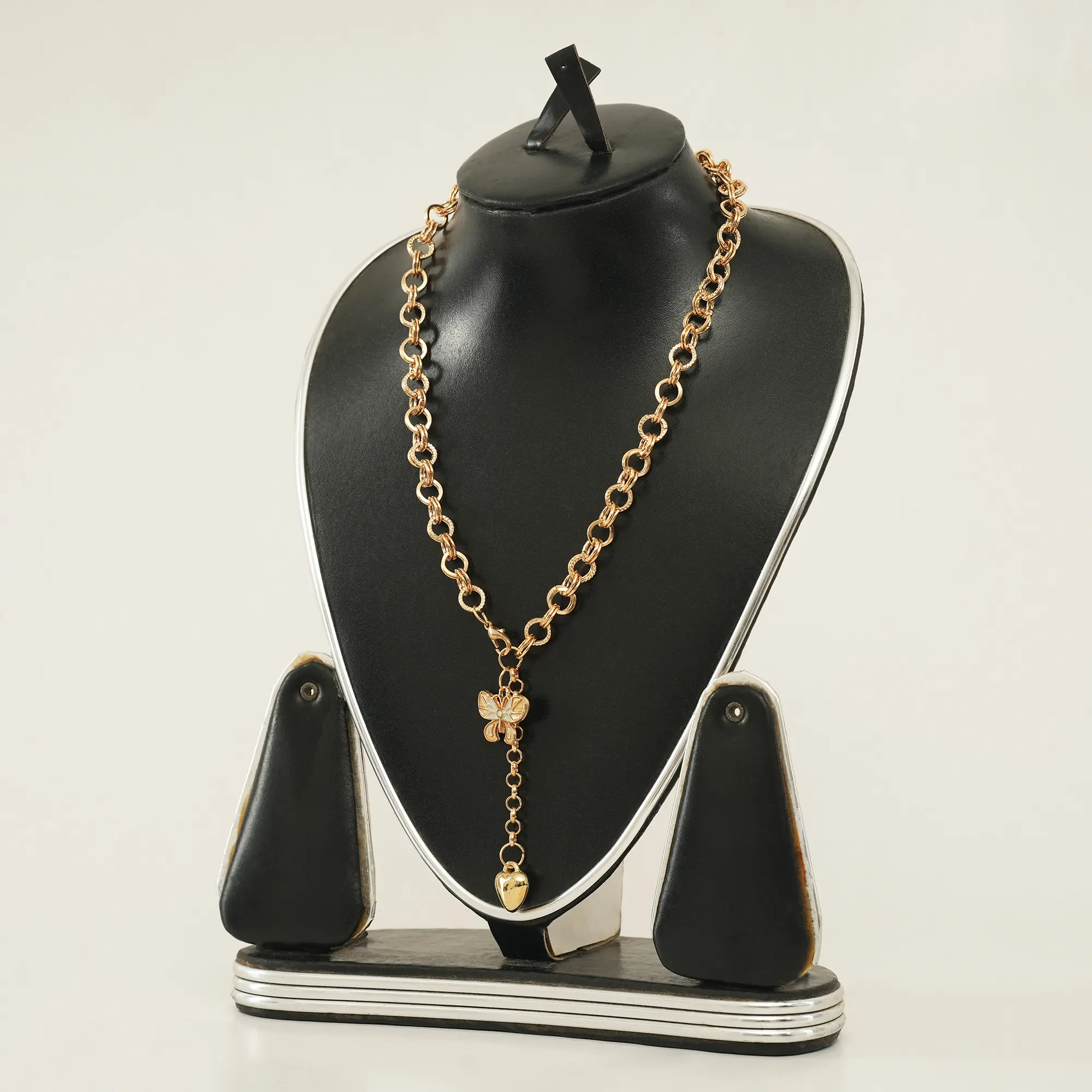 Picture of 2021 Trend Elegant  Moon Pentagram Pendant Necklace Jewelry Drop Oil Butterfly Love Simple Necklace