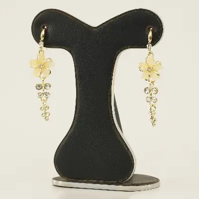 Picture of Opal Flower Earrings Acrylic Rhinestone Tassel Fashion Stud Earrings Elegant 1 Pair Jewelry for Women