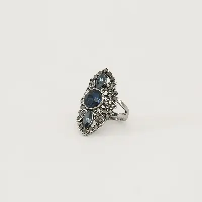 Picture of Vintage Women Fashion Jewelry Blue Rhinestone Engagement Wedding Ring Cocktail Dinner Luxury Jewelry