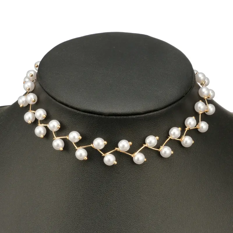 Picture of New Temperament Pearl Clavicle Chain Simple Versatile Folding Line Neckband Necklace Women