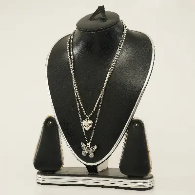 Picture of 2022 Women Men Necklace Heart Butterfly Necklace Silver Crystal Rhinestones Pendant For Girls Gift