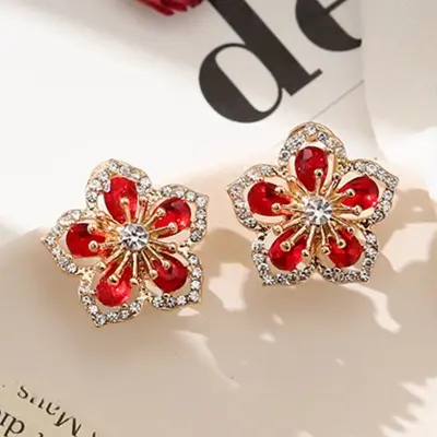 Picture of New Korea Sweet Cute Flower Crystal Temperament Geometric Shiny Zircon Earrings Statement Earrings for Women Girl Pendientes