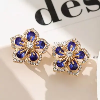 Picture of New Korea Sweet Cute Flower Crystal Temperament Geometric Shiny Zircon Earrings Statement Earrings for Women Girl Pendientes