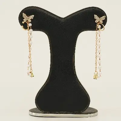 Picture of Ladies Fashion Rhinestone Butterfly  Chain Earrings Punk Personality All-match Exquisite Asymmetrical Ear Clip Jewelry