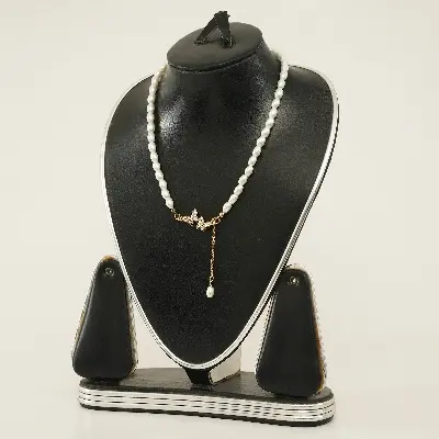Picture of Sweet Rhinestone Bow Knot Pendant Necklace Elegant Summer Imitation  Choker Necklace For Women Jewelry Gifts