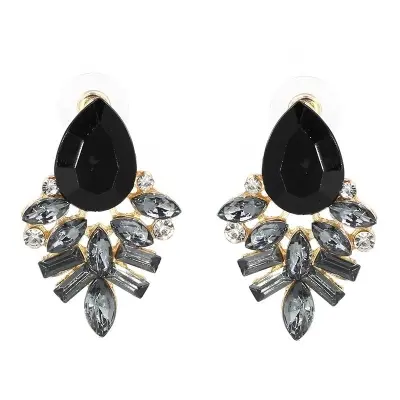 Picture of New Fashion Style Colorful Earrings Handmade Rhinestone Sweet Crystal Stud Earrings For Women Girl Luxury Jewelry 2022 - Ear Ring