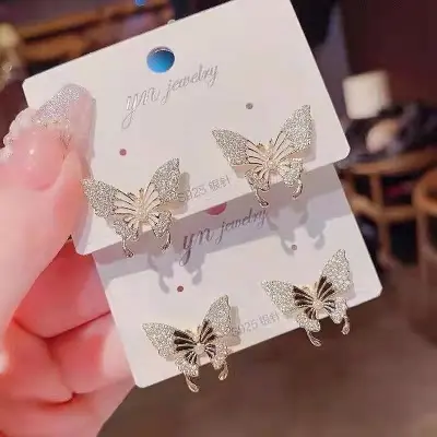 Picture of Romantic Shining Butterfly Earrings For Women Elegant Charm Crystal Earrings Jewelry Brincos Gift