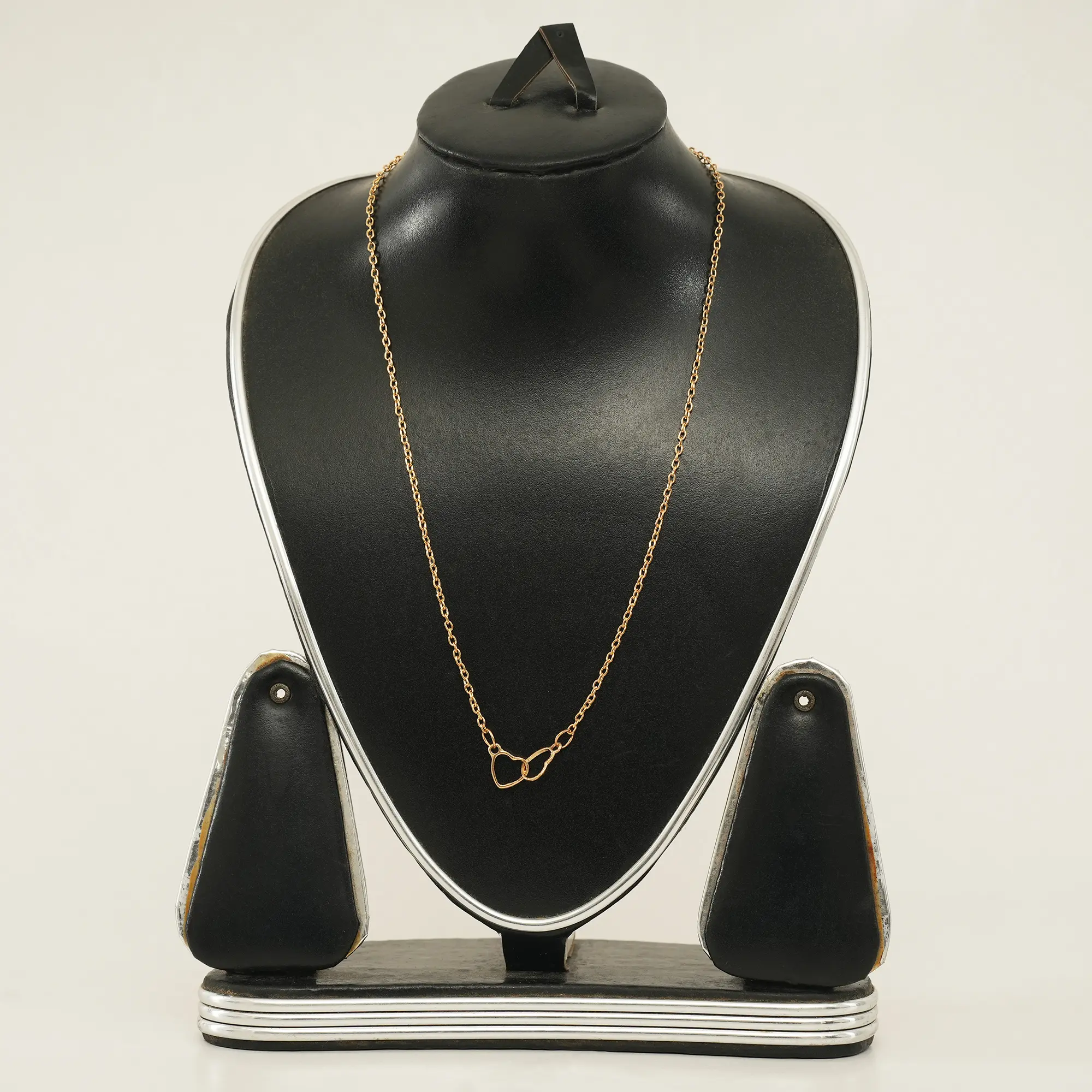 Picture of Interlocked Double Heart Necklace Stainless Steel Hollow Heart Pendant Clavicle Necklace Women Sisters Jewelry