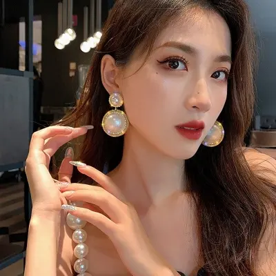 Picture of Korean Graceful Female Jewelry Temperament Simple Rhinestones Imitation Pearl Round Dangle Earrings for Women Girl Accessories - Ear Ring - Ear Ring