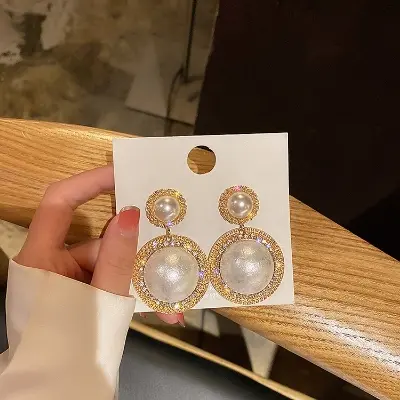 Picture of Korean Graceful Female Jewelry Temperament Simple Rhinestones Imitation Pearl Round Dangle Earrings for Women Girl Accessories - Ear Ring - Ear Ring