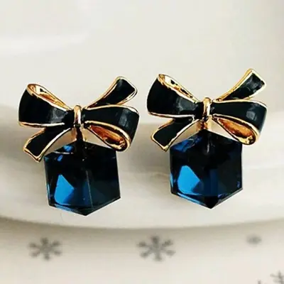 Picture of New fashion Wild Crystal Square Cute Bow Stud Earrings For Women girl Accessories jewelry wholesale